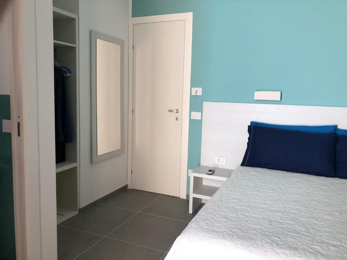 White Asses Rooms Castellammare del Golfo Buitenkant foto