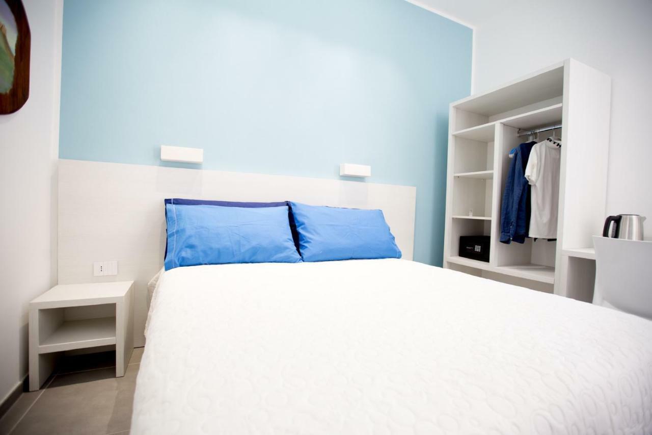 White Asses Rooms Castellammare del Golfo Buitenkant foto